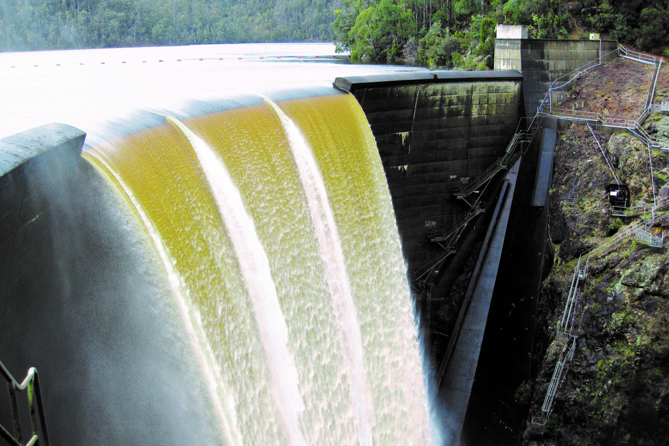 Devils Gate Dam on spill