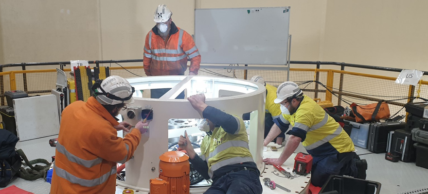 The outage team working on the Wilmot Power Station machine.