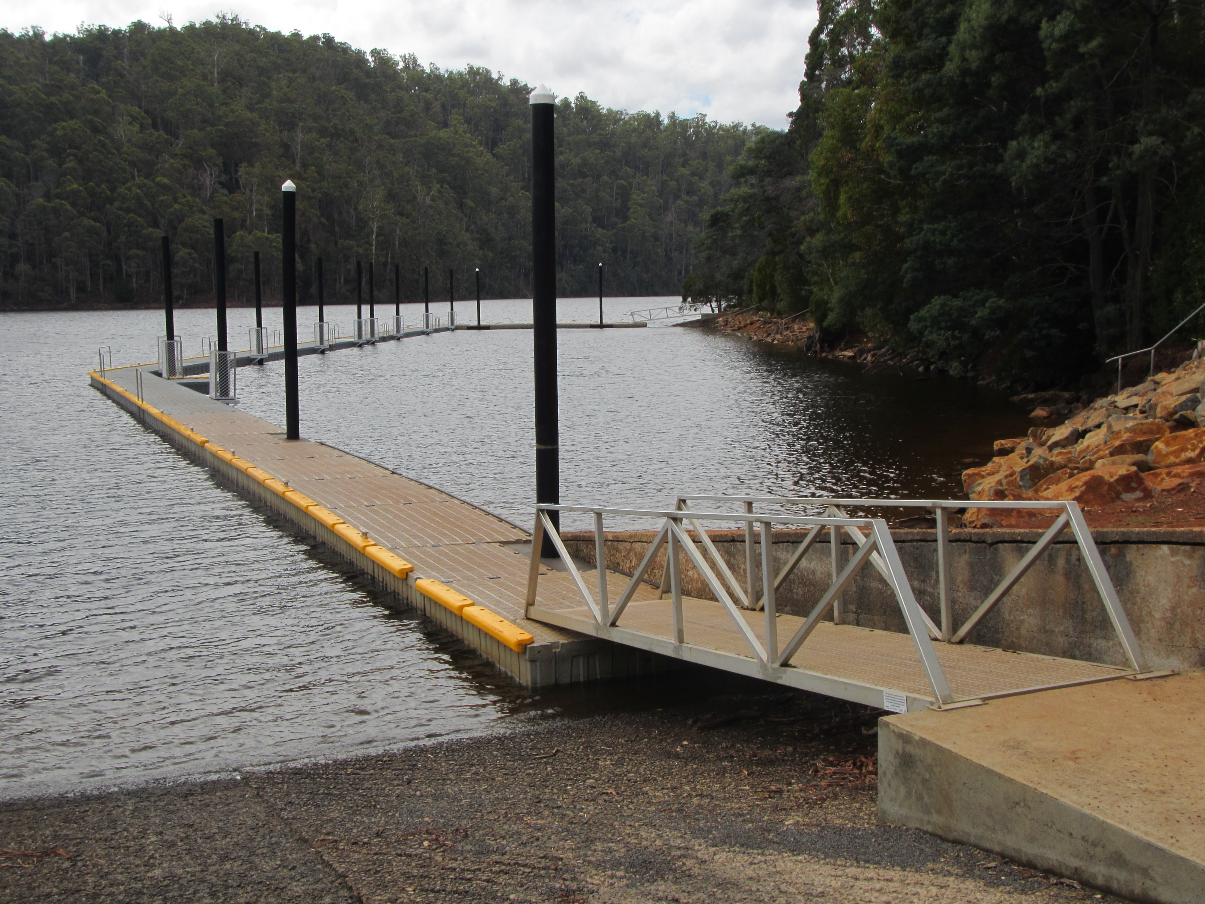 Barrington Pontoon 1