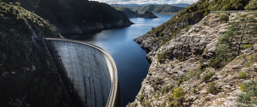 Strathgordon Dam for web